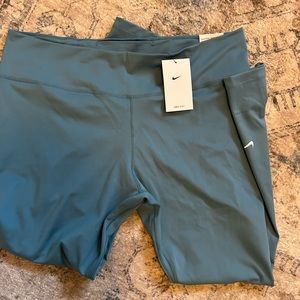 NWT Nike One Leggings XXL